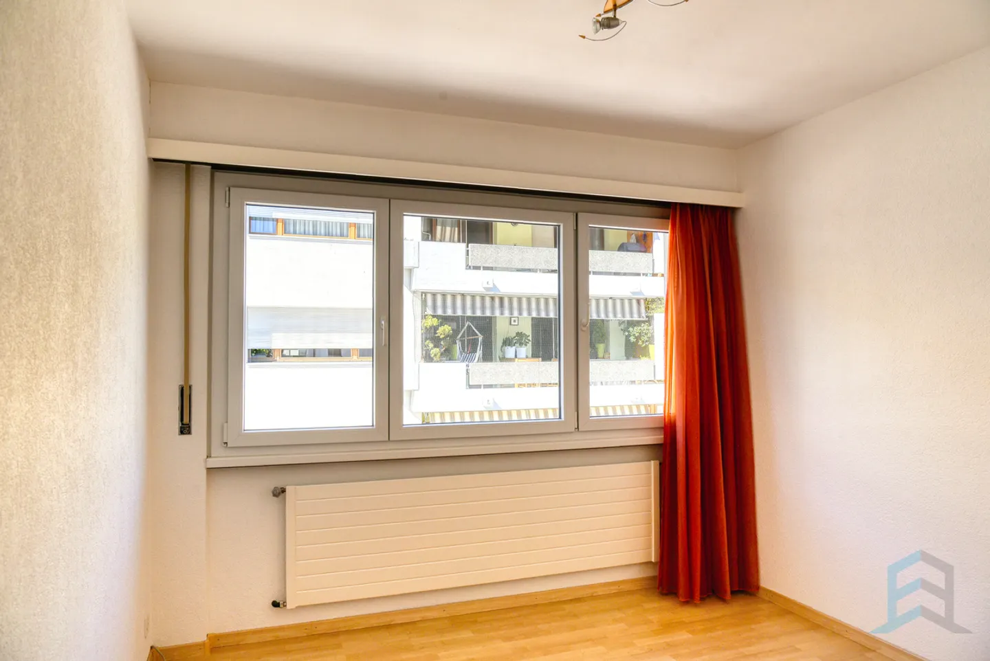 Appartamento ristrutturato con vista - Foto 7 di 14