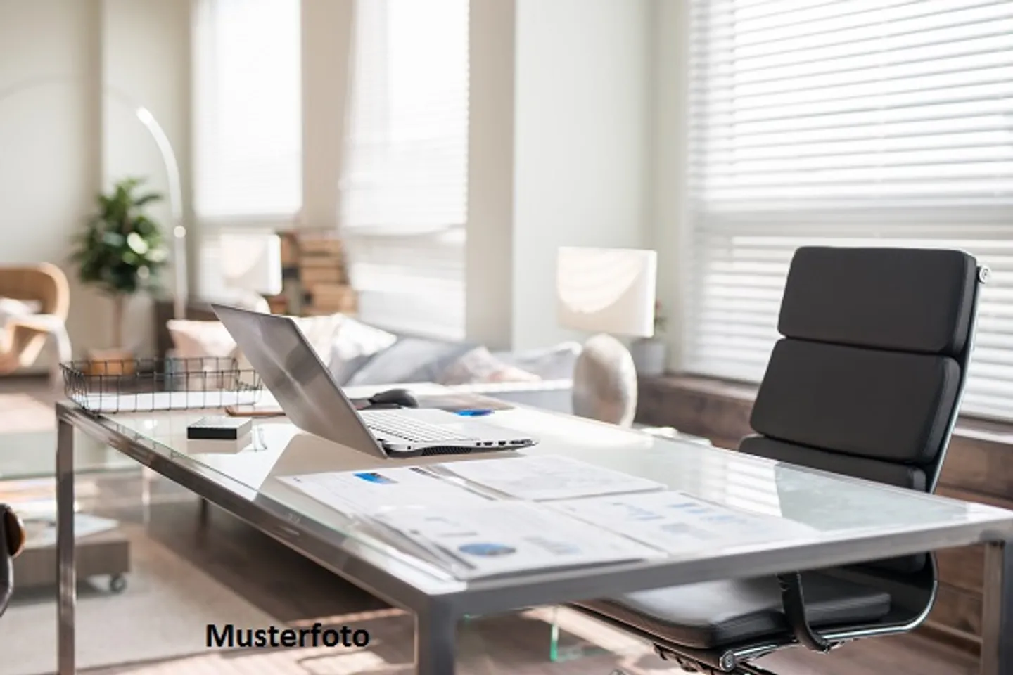 Bureaux - Photo 1 sur 13