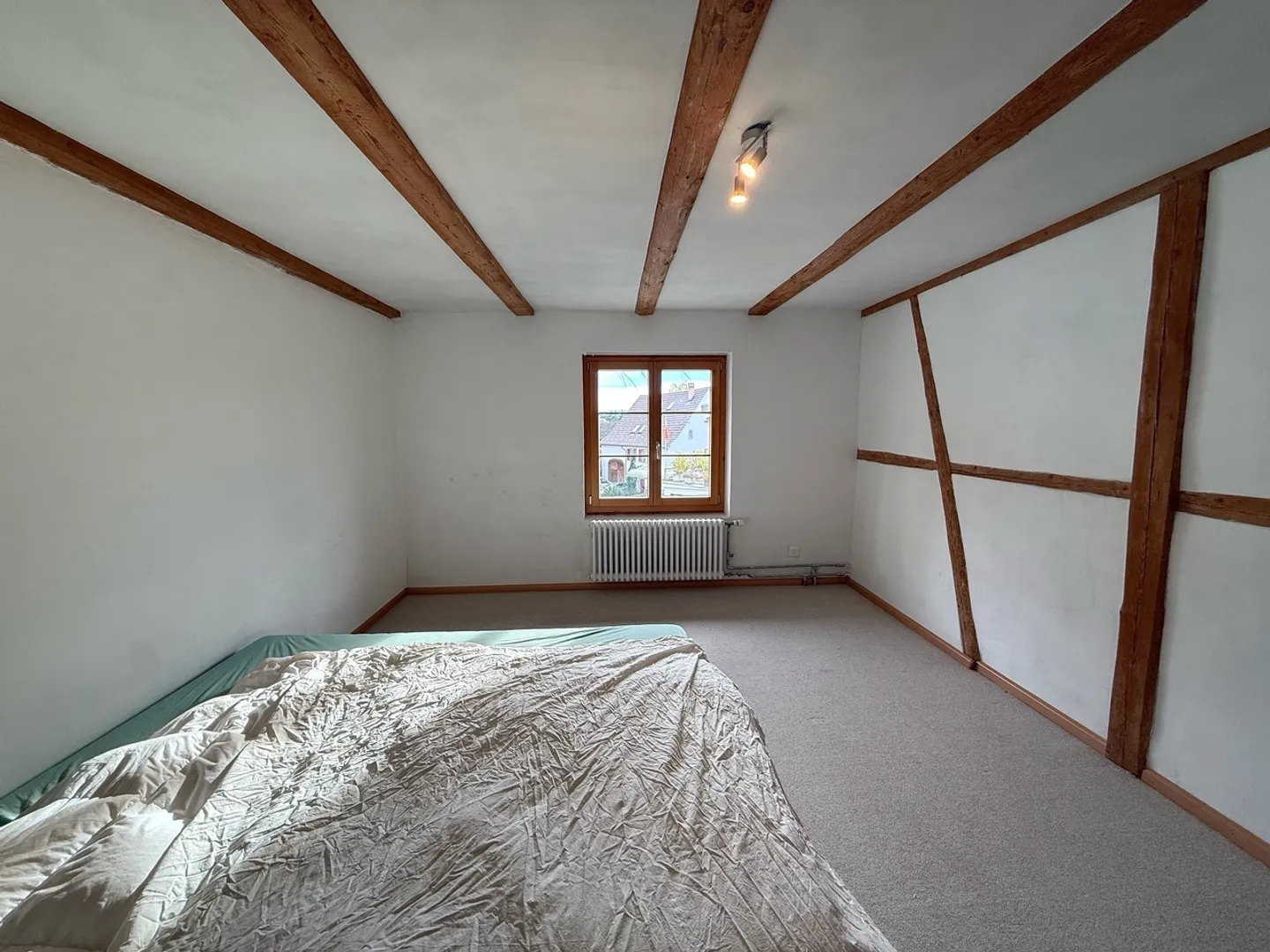 Grosszügige und charmante 6.5-Zimmer-Wohnung mit Gartensitzplatz in ruhiger Lage in Hallau, Kanton SH - Foto 9 von 12