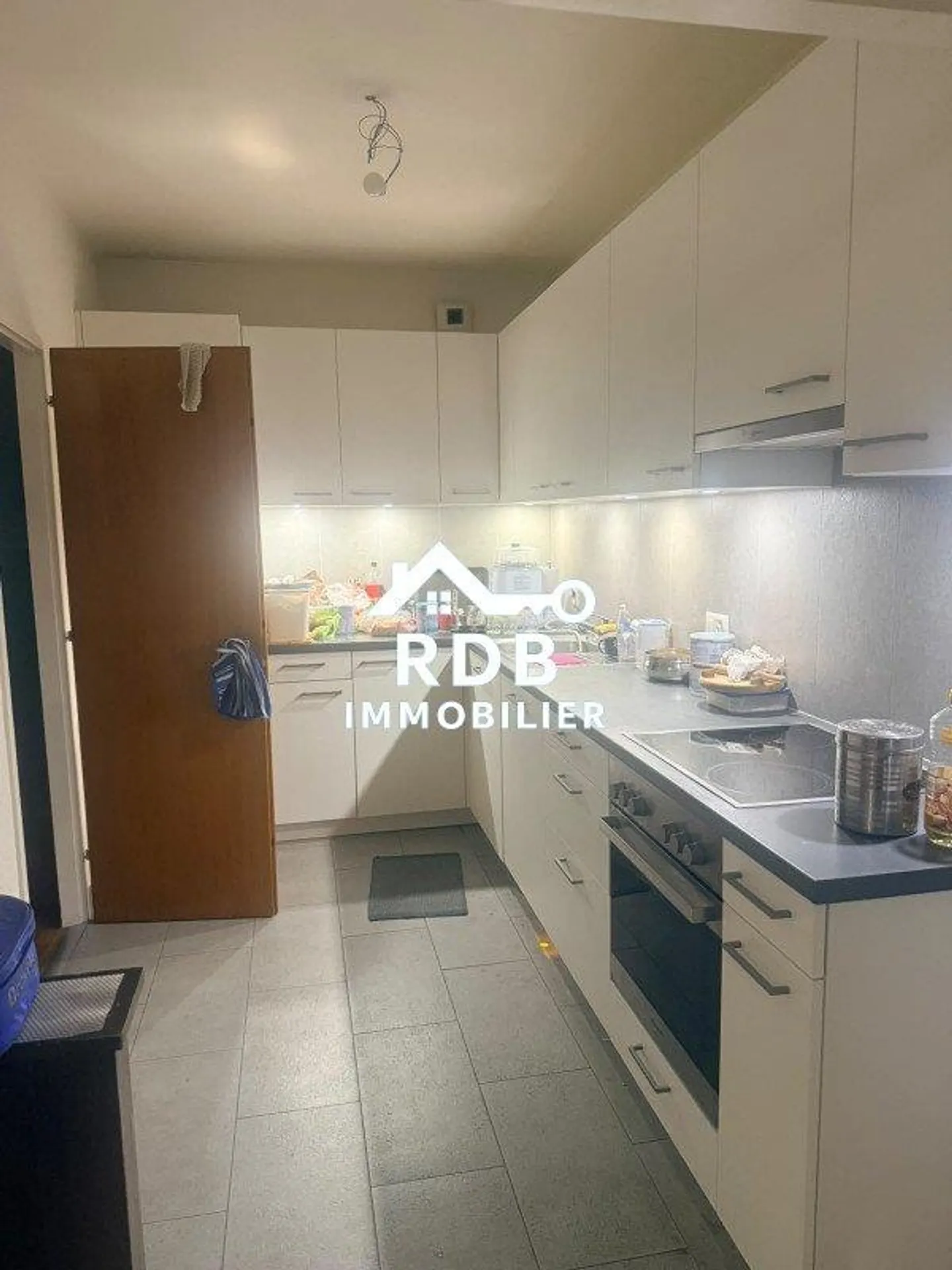 4-room apartment on the 2nd floor located in Lignon 1219 - Photo 2 of 3