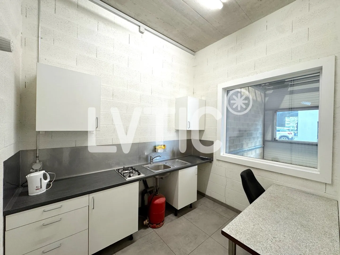 Werkstatt, 394 m2 Lagerfläche zur Miete in Yverdon-les-Bains - Foto 4 von 6