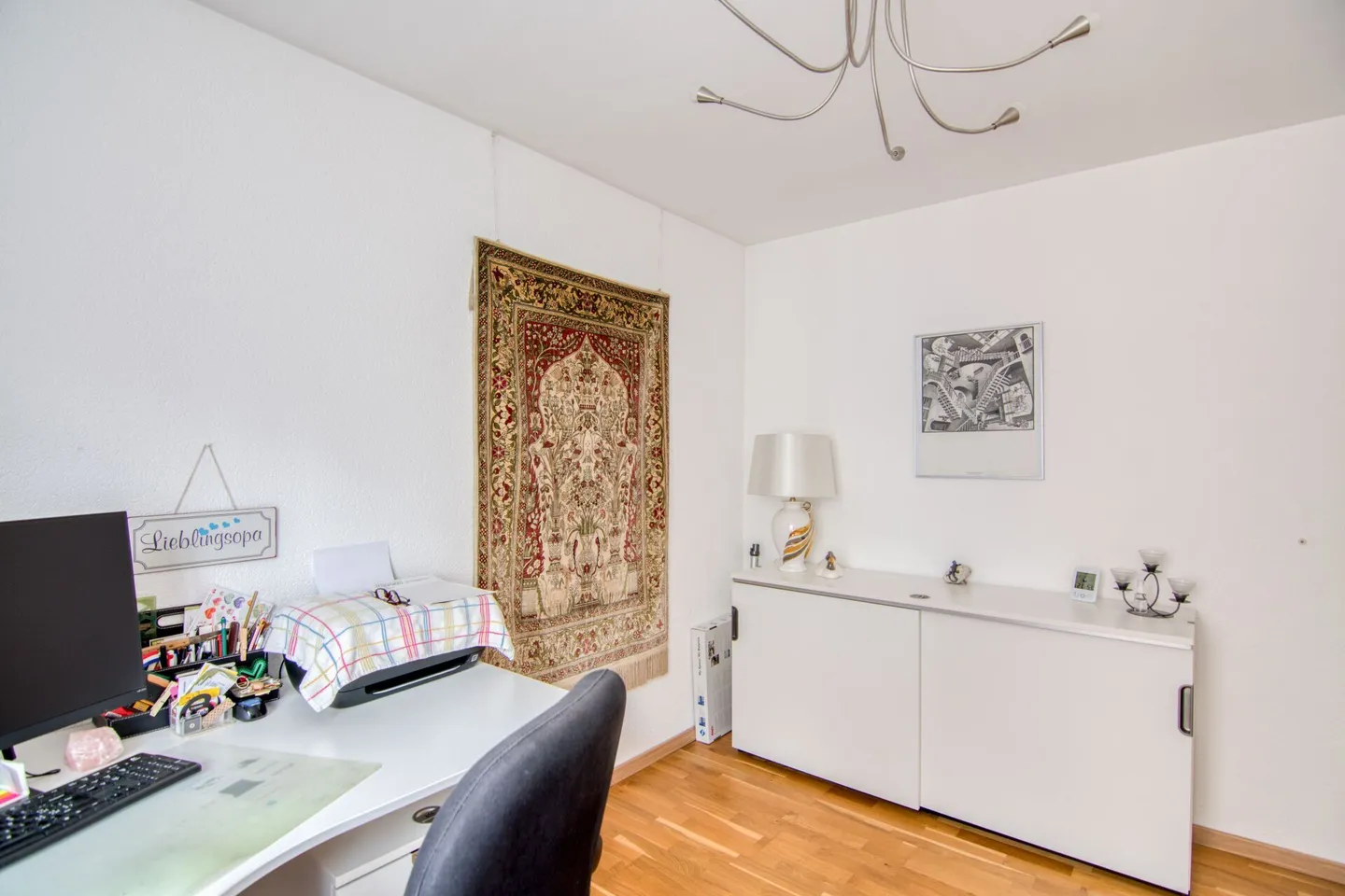 Maison individuelle de 6,5 pièces avec vue panoramique, pavillon de jardin et double garage à Rümligen - Photo 11 sur 32