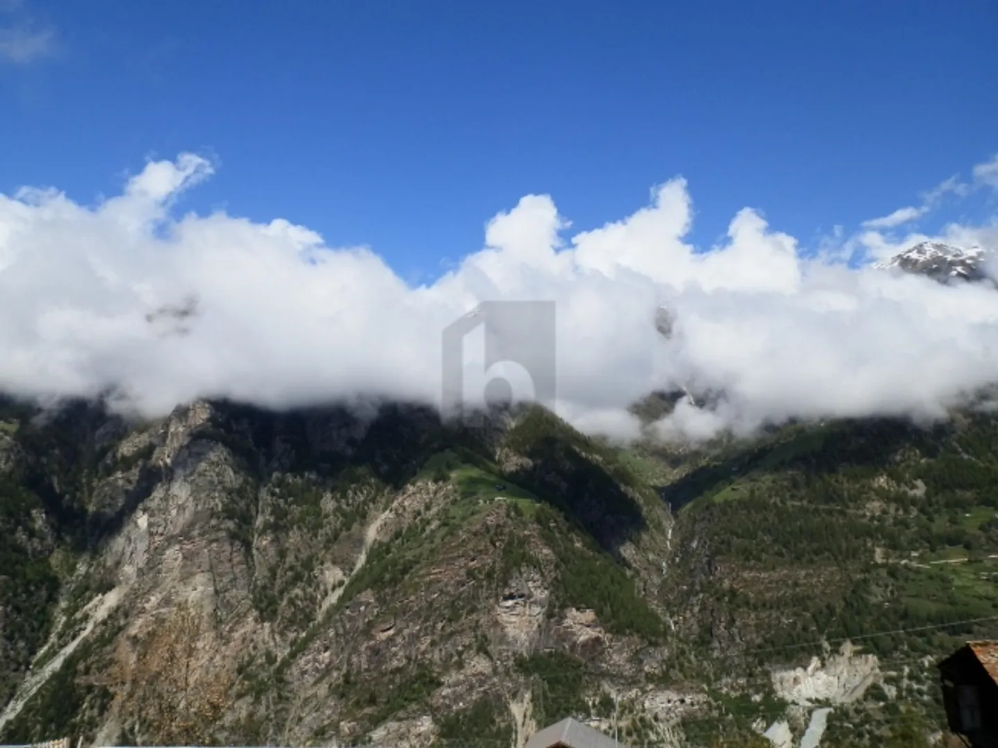 VUE MAGNIFIQUE - Photo 2 sur 3