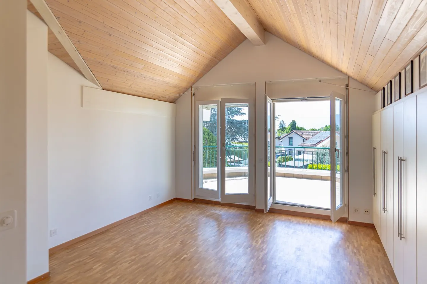 Maison 8 pièces - Photo 8 sur 15