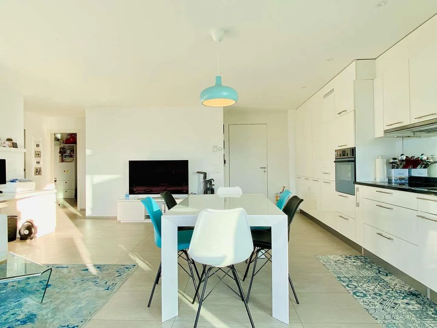 Nous louons un appartement lumineux de 3,5 pièces à Davesco - Photo 7 sur 13