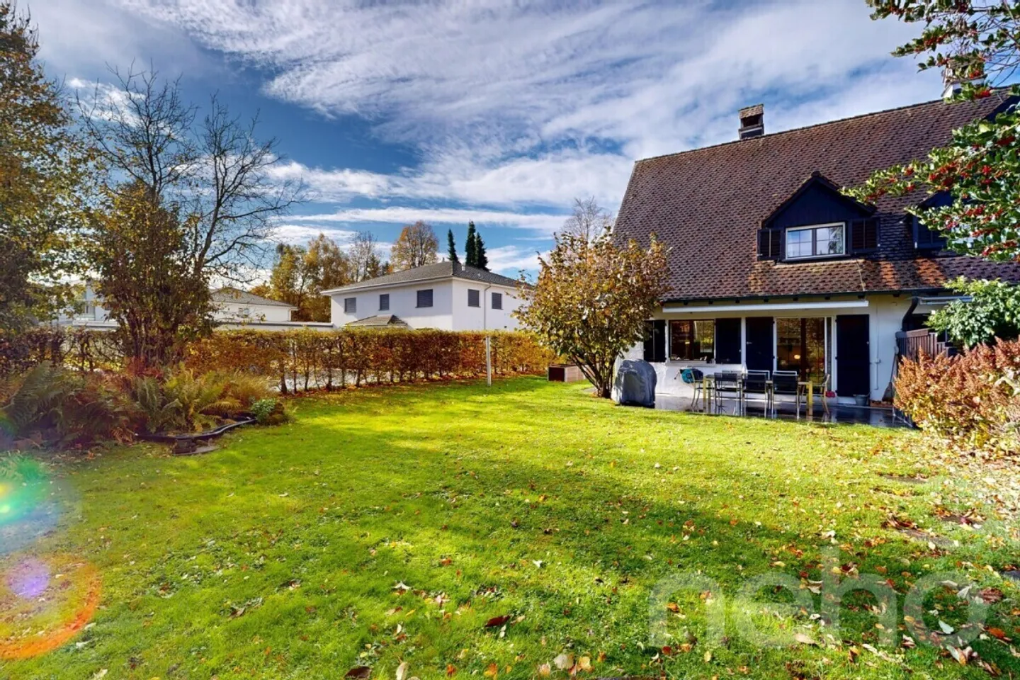 Row corner house in country house style in Neuheim - Photo 1 of 12