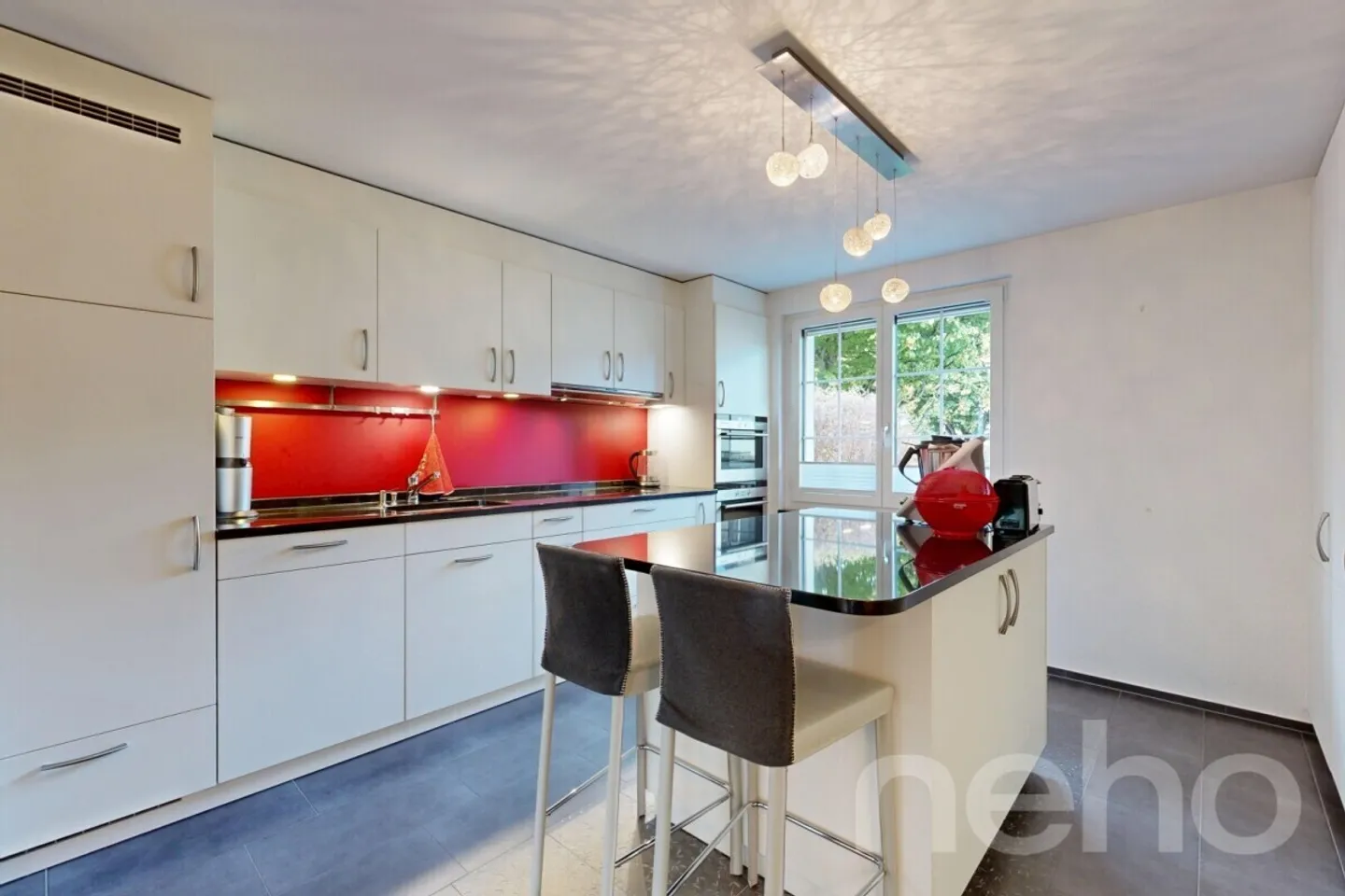 Row corner house in country house style in Neuheim - Photo 7 of 12