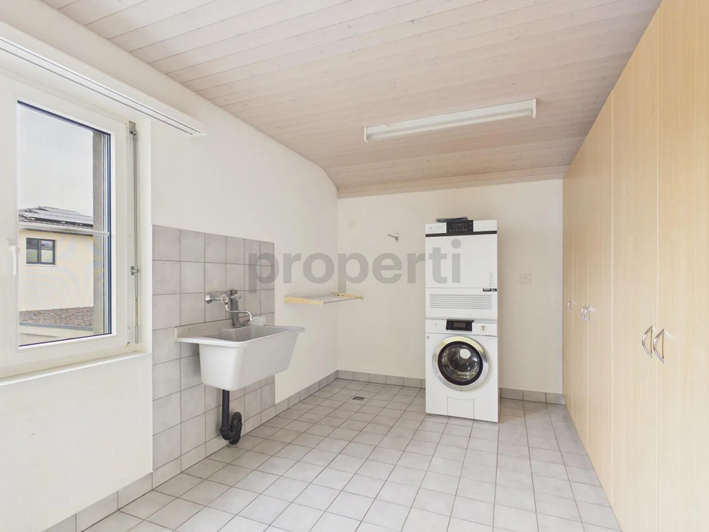 Modern 6.5-Room Single-Family House with Balcony, Widnau - Photo 13 of 14