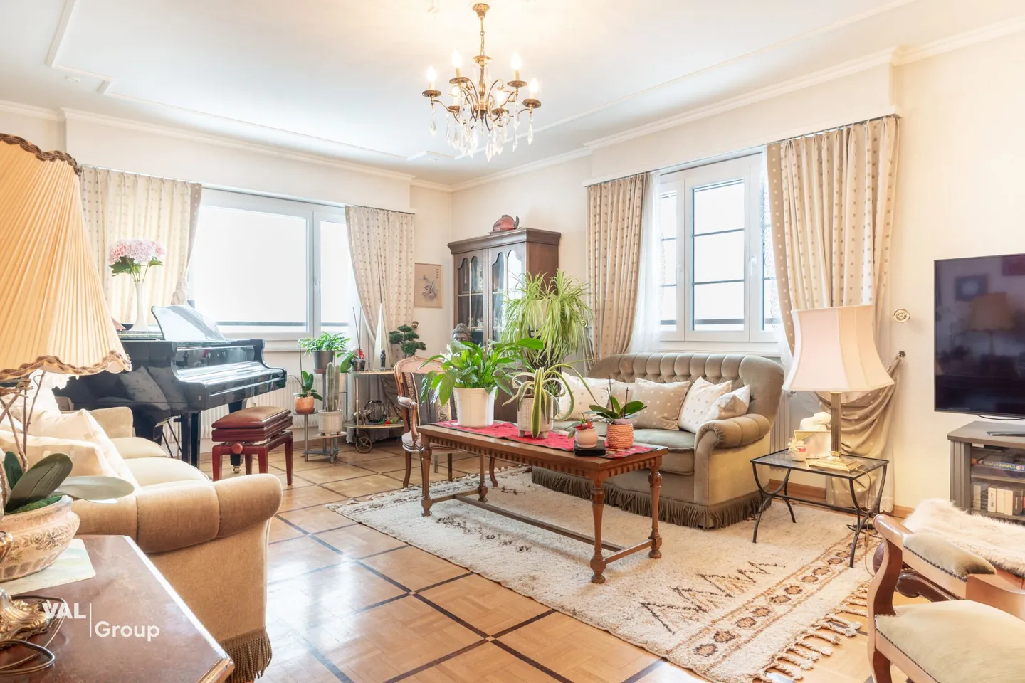 Helles Penthouse im Herzen der Annehmlichkeiten - Foto 2 von 9