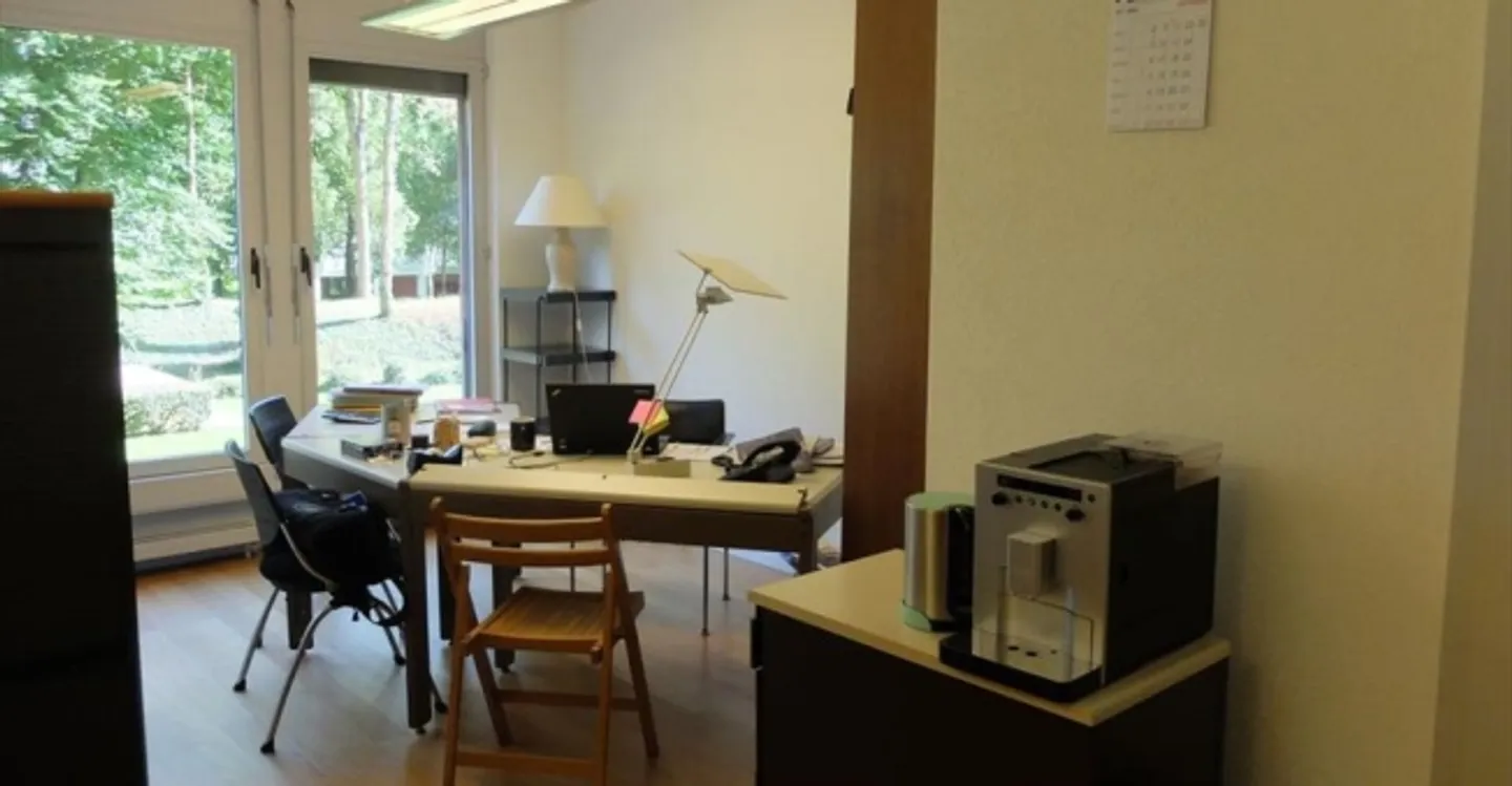 Bureau à louer - Photo 1 sur 5