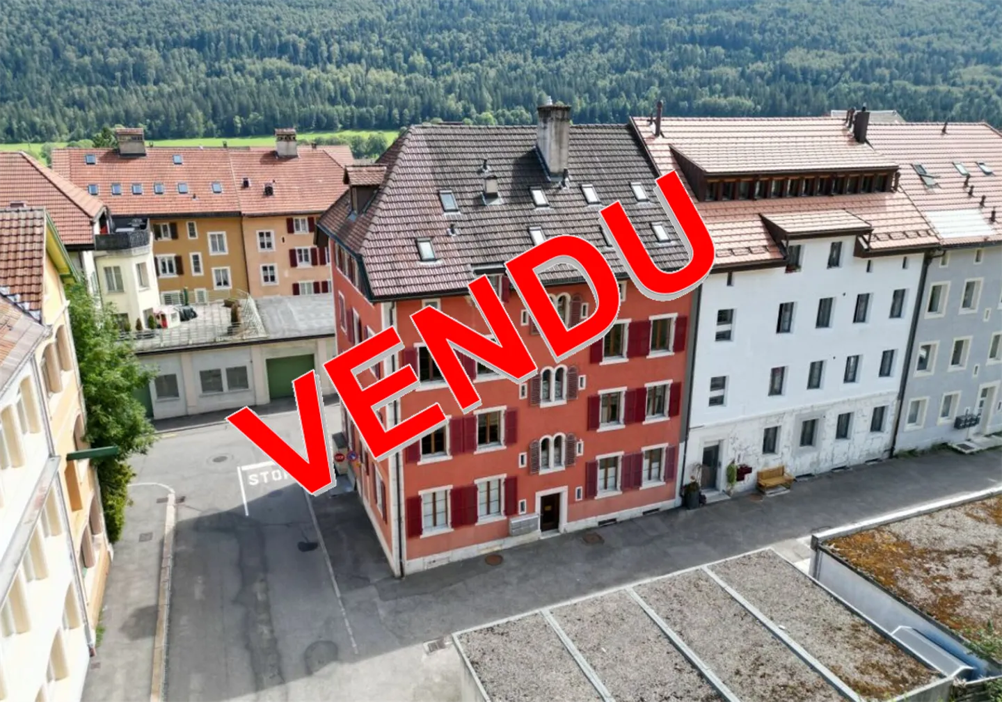 Residential building for sale - Photo 1 of 11