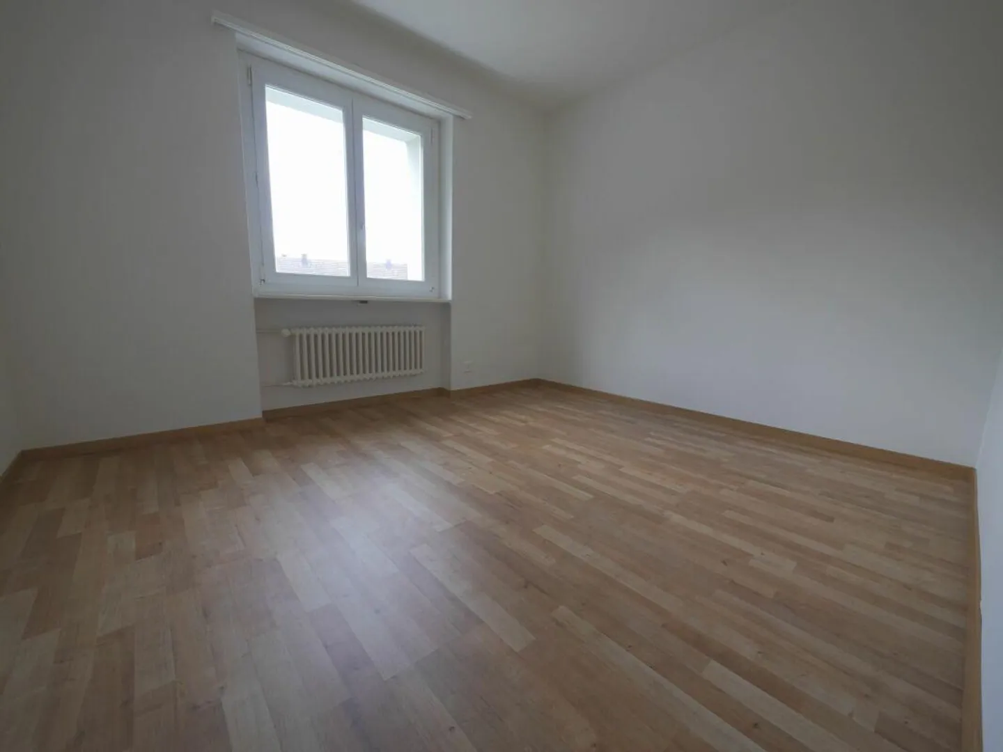 Appartement lumineux près de la gare d'Adliswil - Photo 3 sur 7