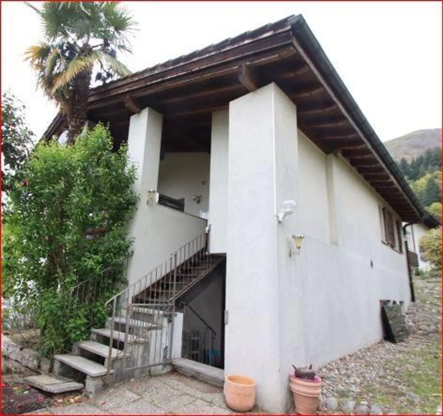 *Casa unifamiliare con ampio giardino ad Astano* - Foto 1 di 13