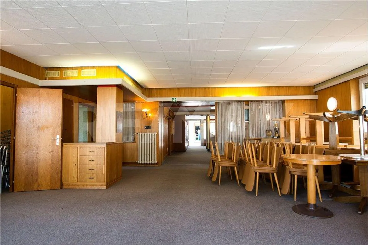 Pastry shop, laboratory and 4 apartments - Photo 7 of 13