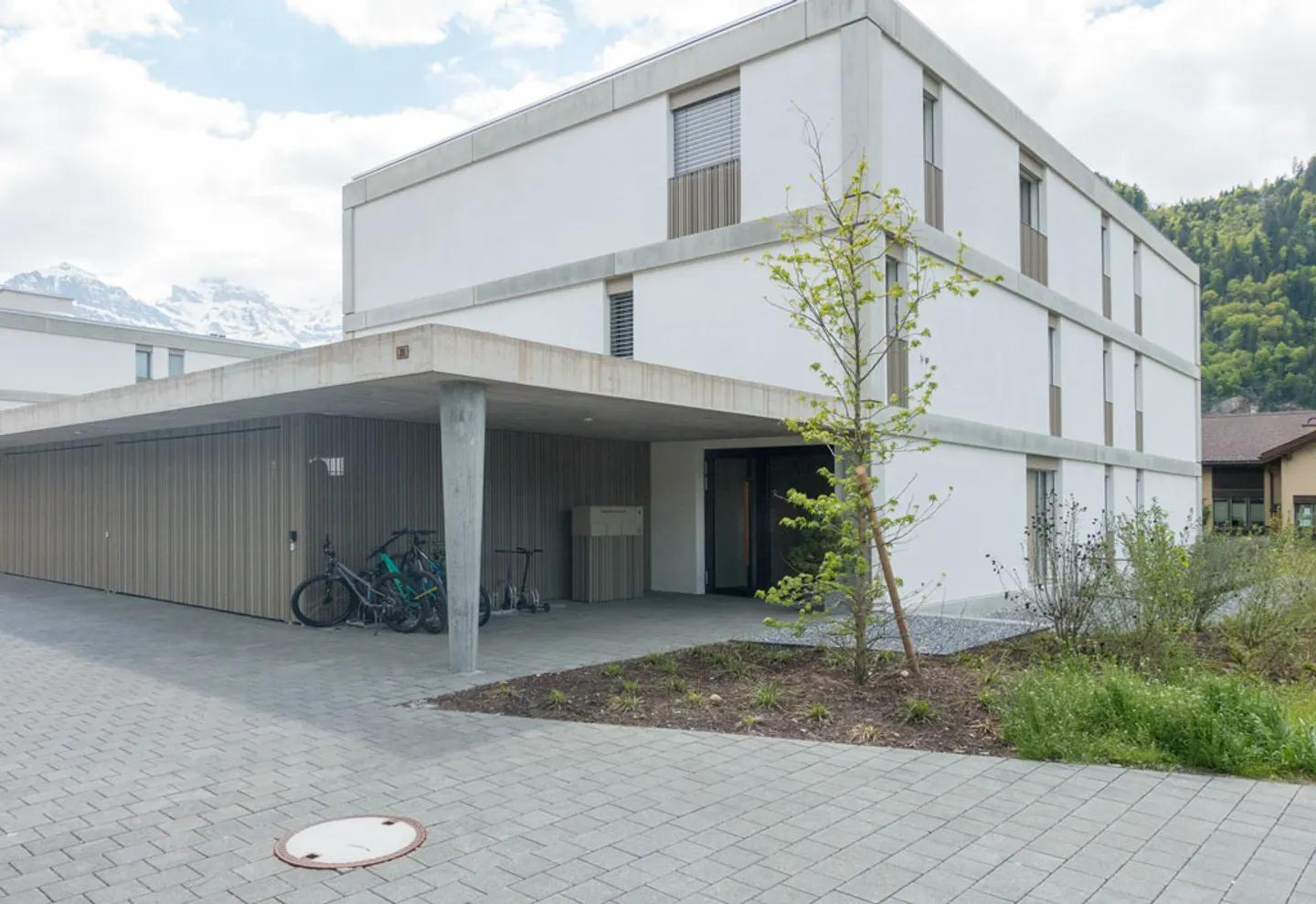 Exclusive Family Apartment in the Rastenhoschet Development - Photo 1 of 11