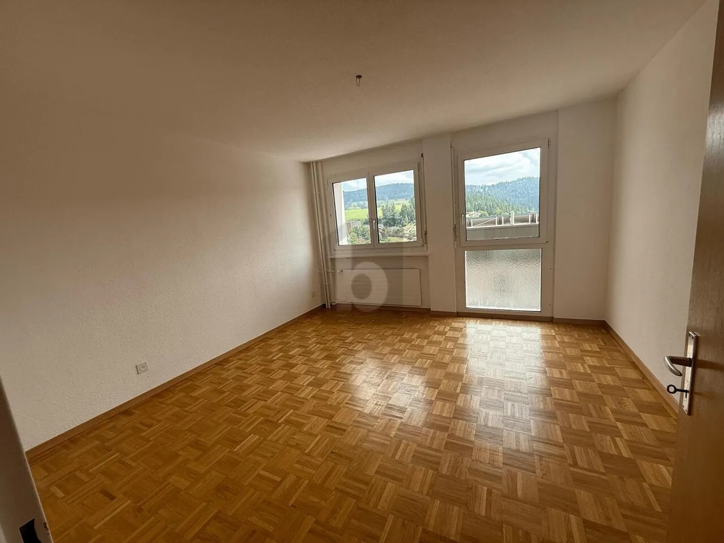 INCREDIBILMENTE SPAZIOSO QUARTIERE TRANQUILLO - Foto 4 di 6