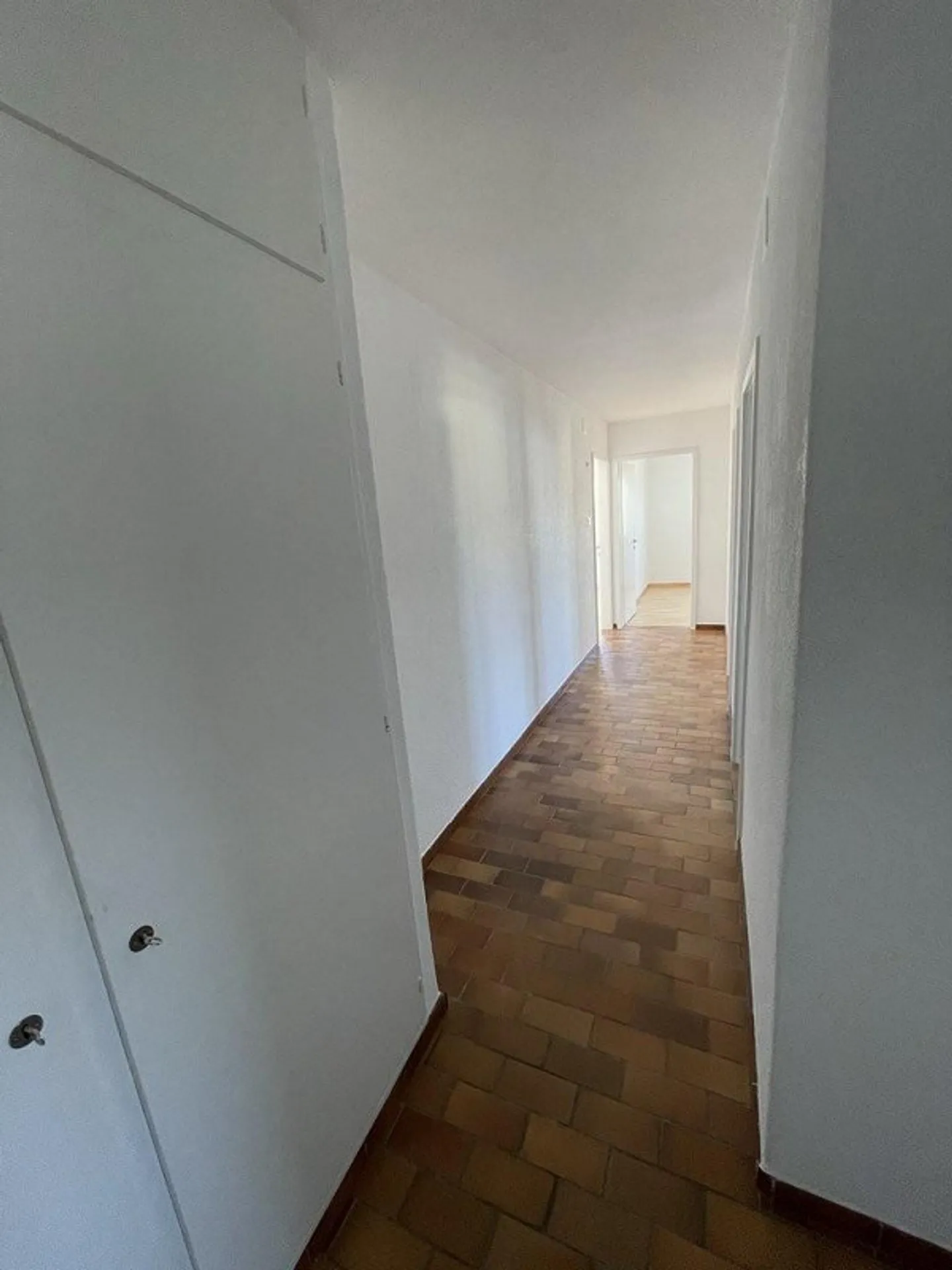 Central à Schlieren - Photo 3 sur 8