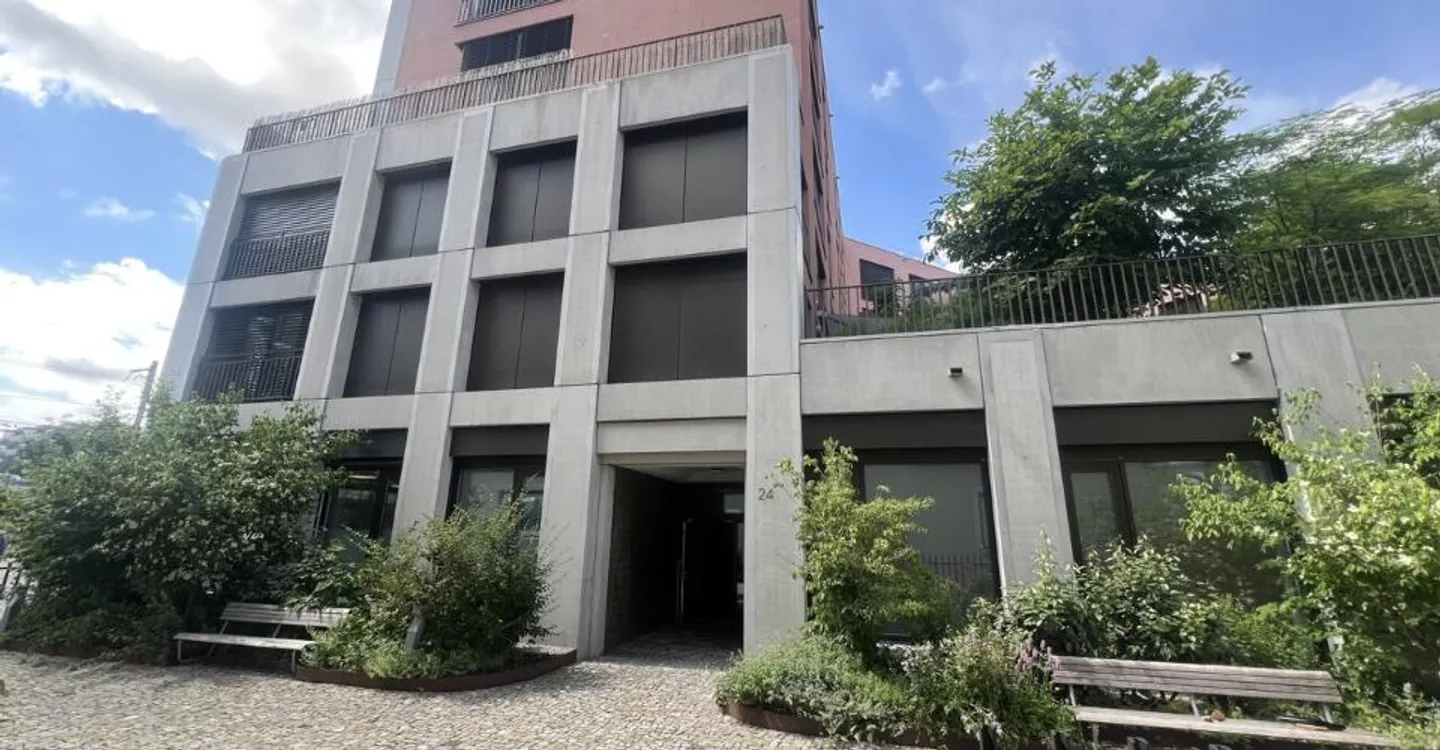 2 ½ pièces meublé au centre-ville de Bulle - Foto 1 di 9