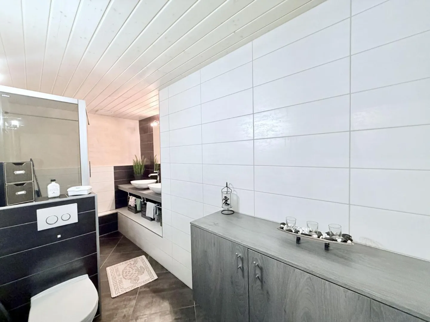3.5 Room Apartment - Photo 4 of 4