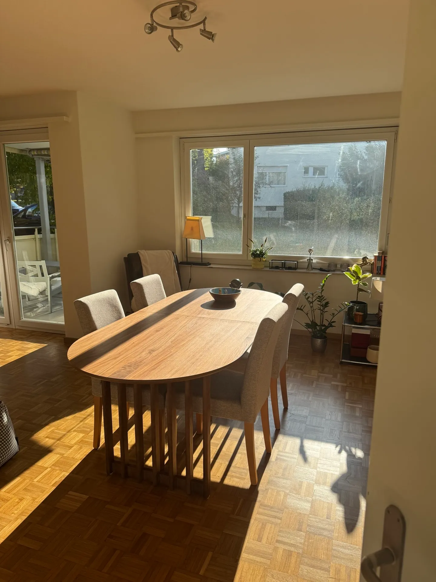 Apartment for rent - Photo 3 of 7