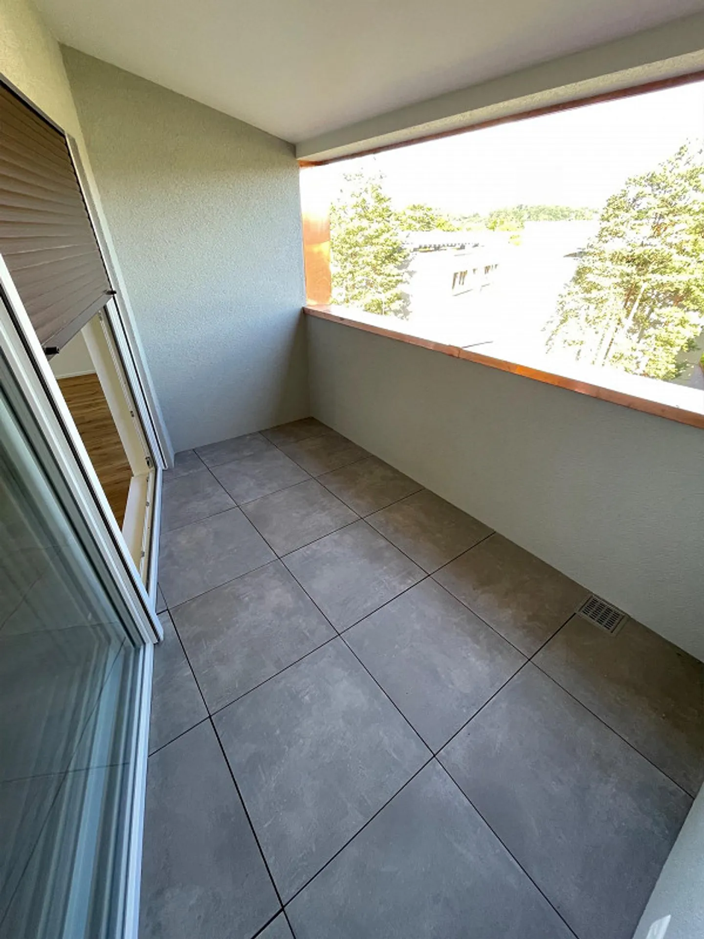 Nuovo appartamento loft di 50m2 in posizione centrale vicino ai mezzi pubblici - Foto 8 di 11