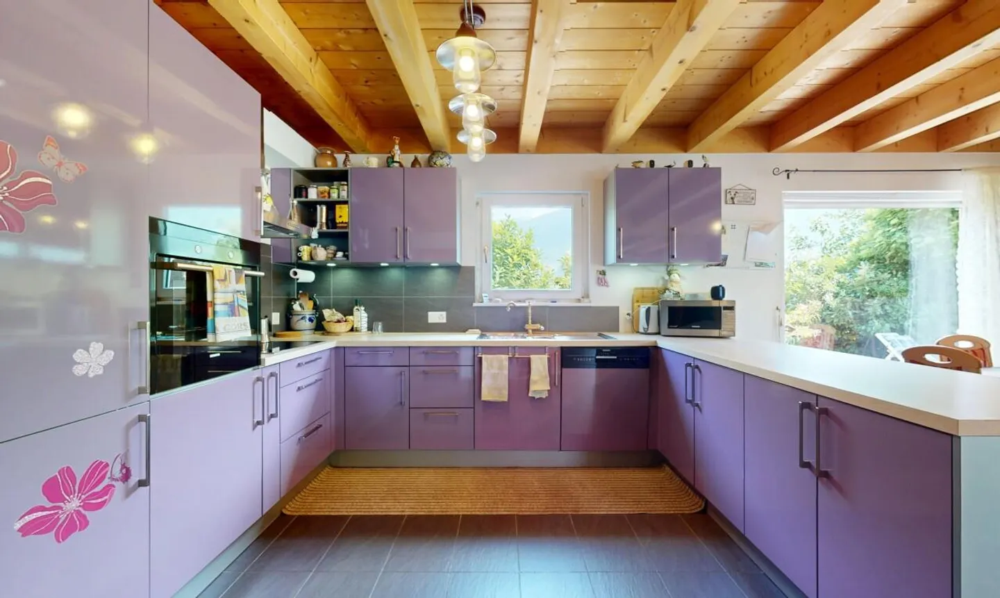 Herzstück! Familienhaus im Herzen der Obstgärten von Saxon. - Foto 3 von 11