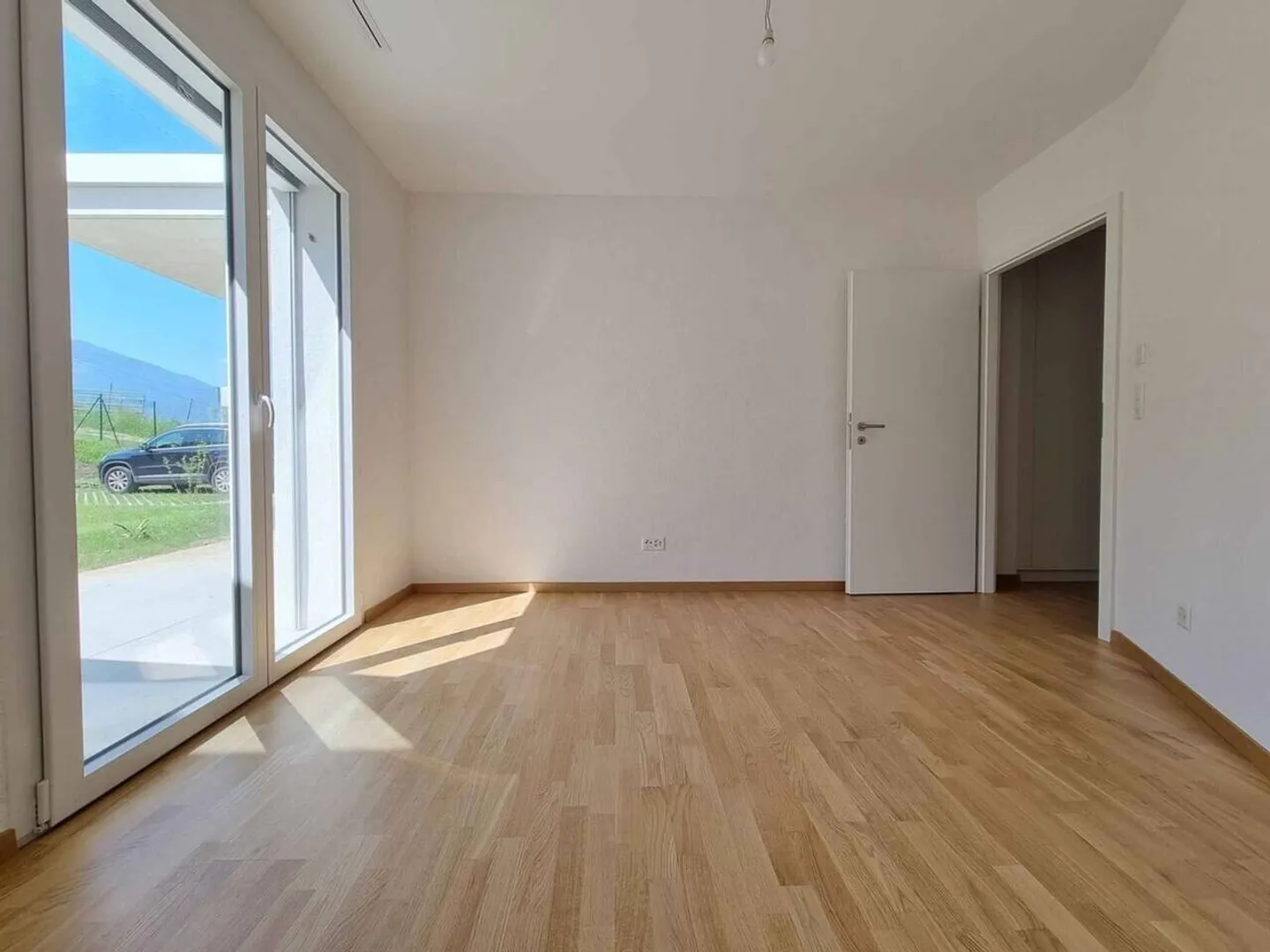 Beautiful 3.5-room apartment with large garden - Photo 4 of 9