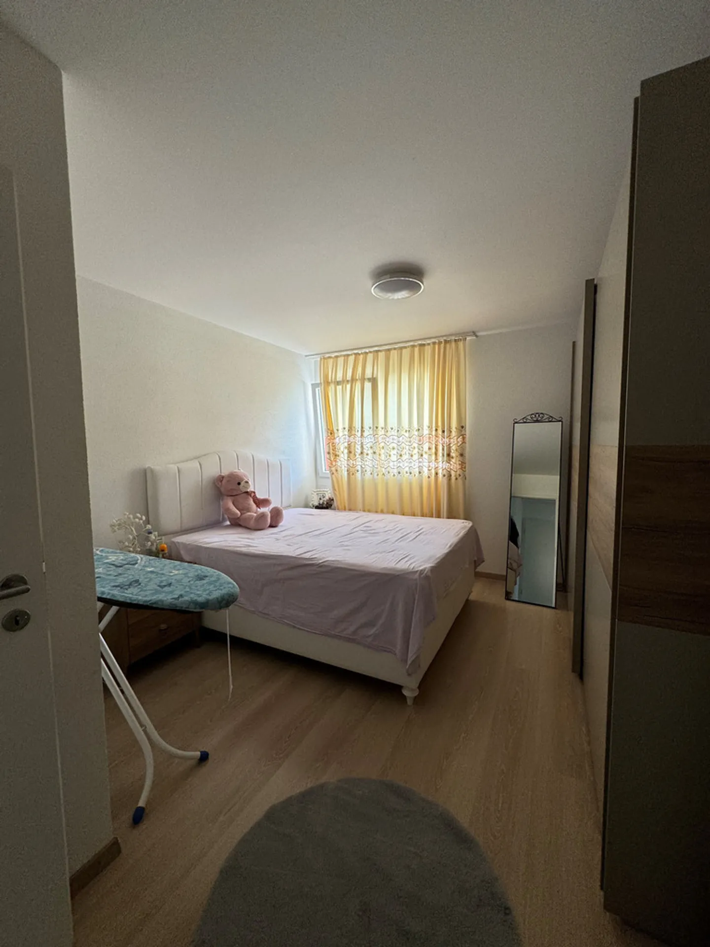 Beautiful bright 2.5 room apartment in Chavannes-près-Renens - Photo 4 of 5