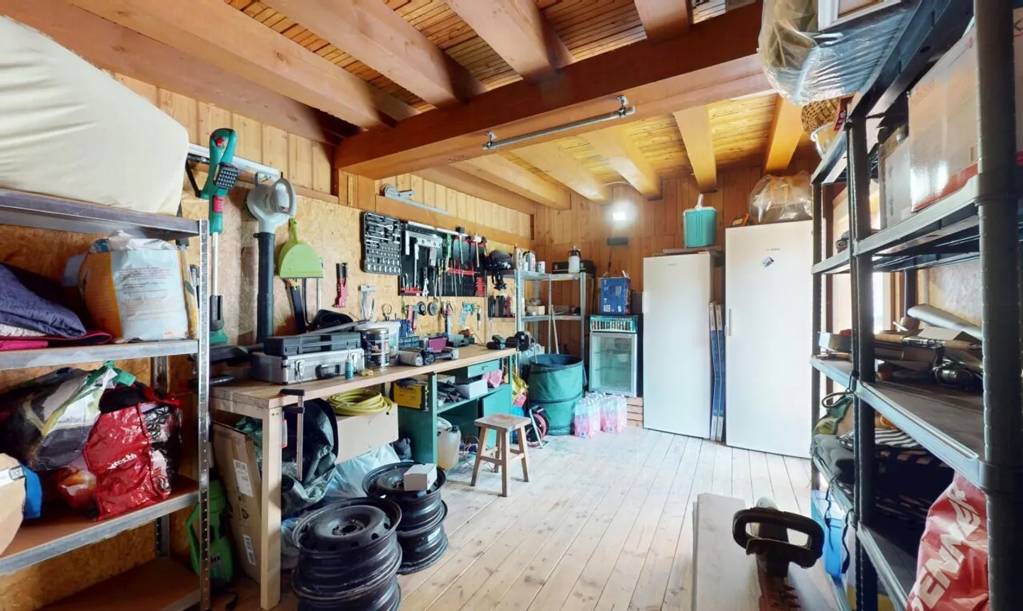 Herzstück! Familienhaus im Herzen der Obstgärten von Saxon. - Foto 10 von 11