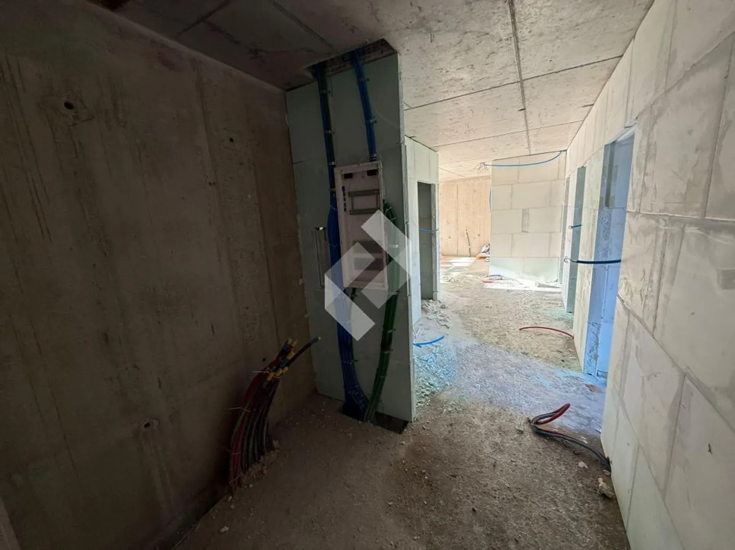 Appartamento in vendita - Foto 6 di 13