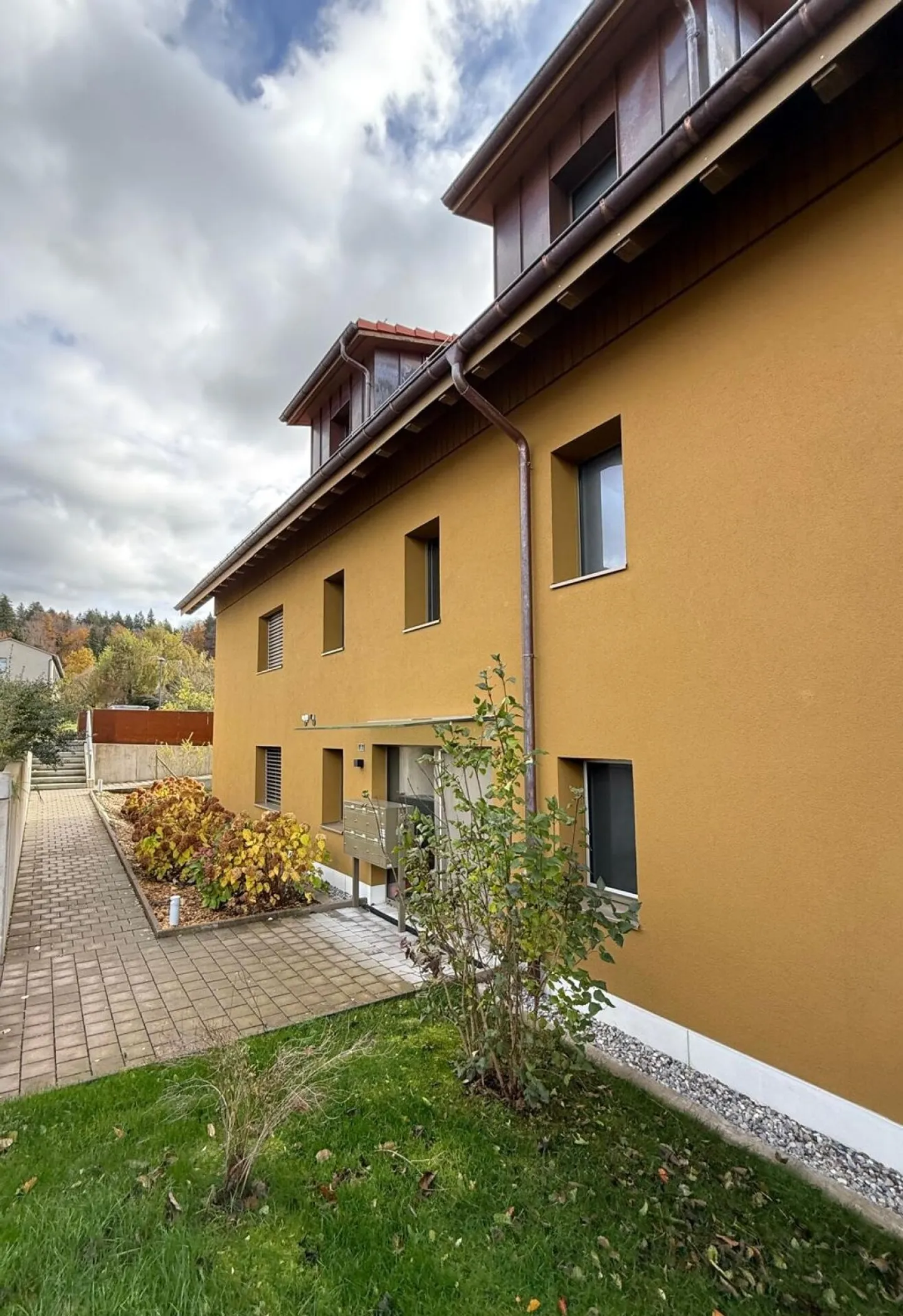 «Grüens Dörfli W 202» - Foto 4 di 19