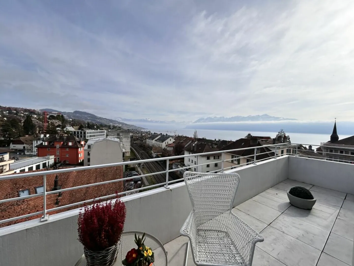 Attique d'exception avec terrasse - Photo 10 sur 12