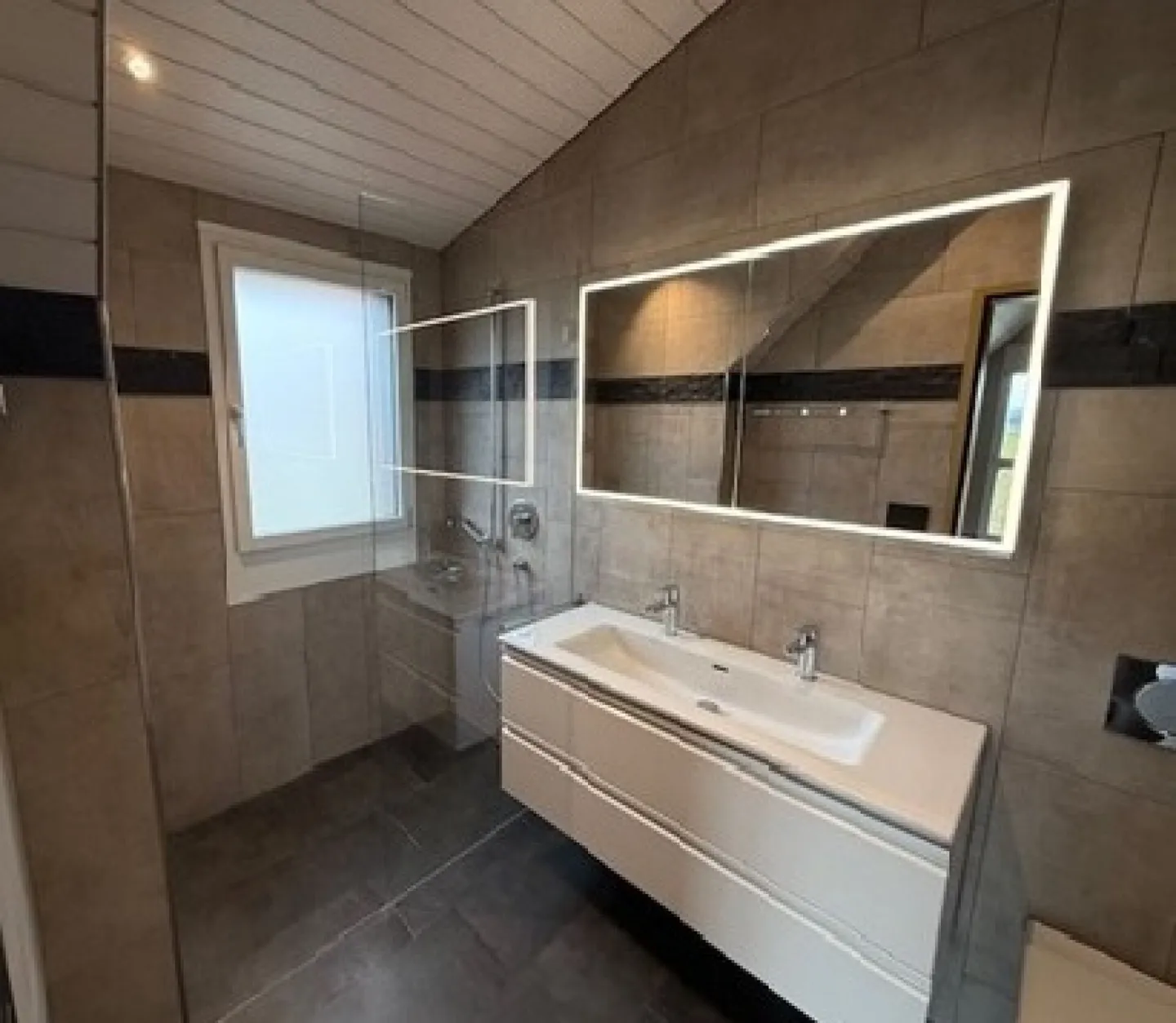 «Grüens Dörfli W 202» - Foto 13 di 19