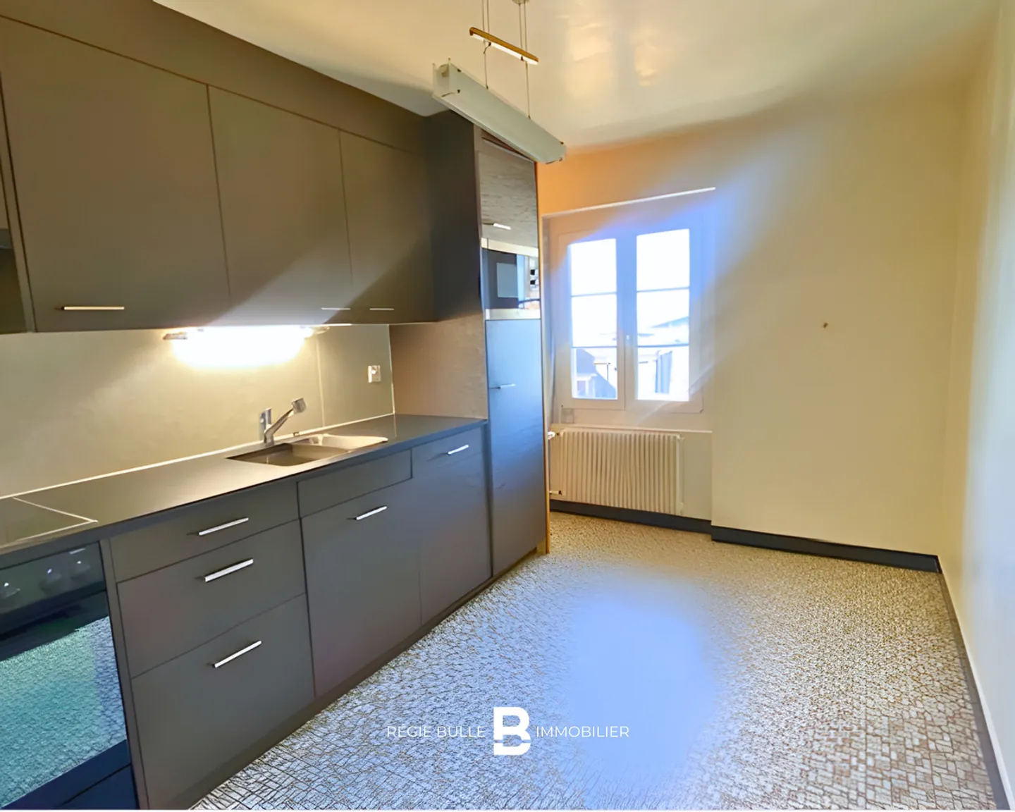 Ursy - Incantevole appartamento di 3 locali in affitto - Foto 4 di 7