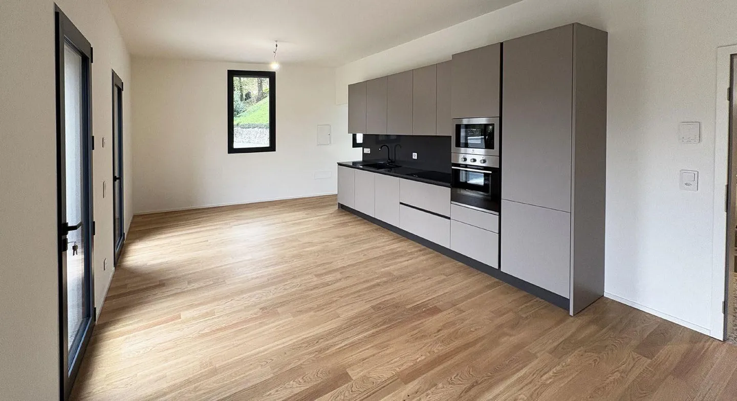 Modern renovated 1-room apartment with garden - main residence - Photo 6 of 15