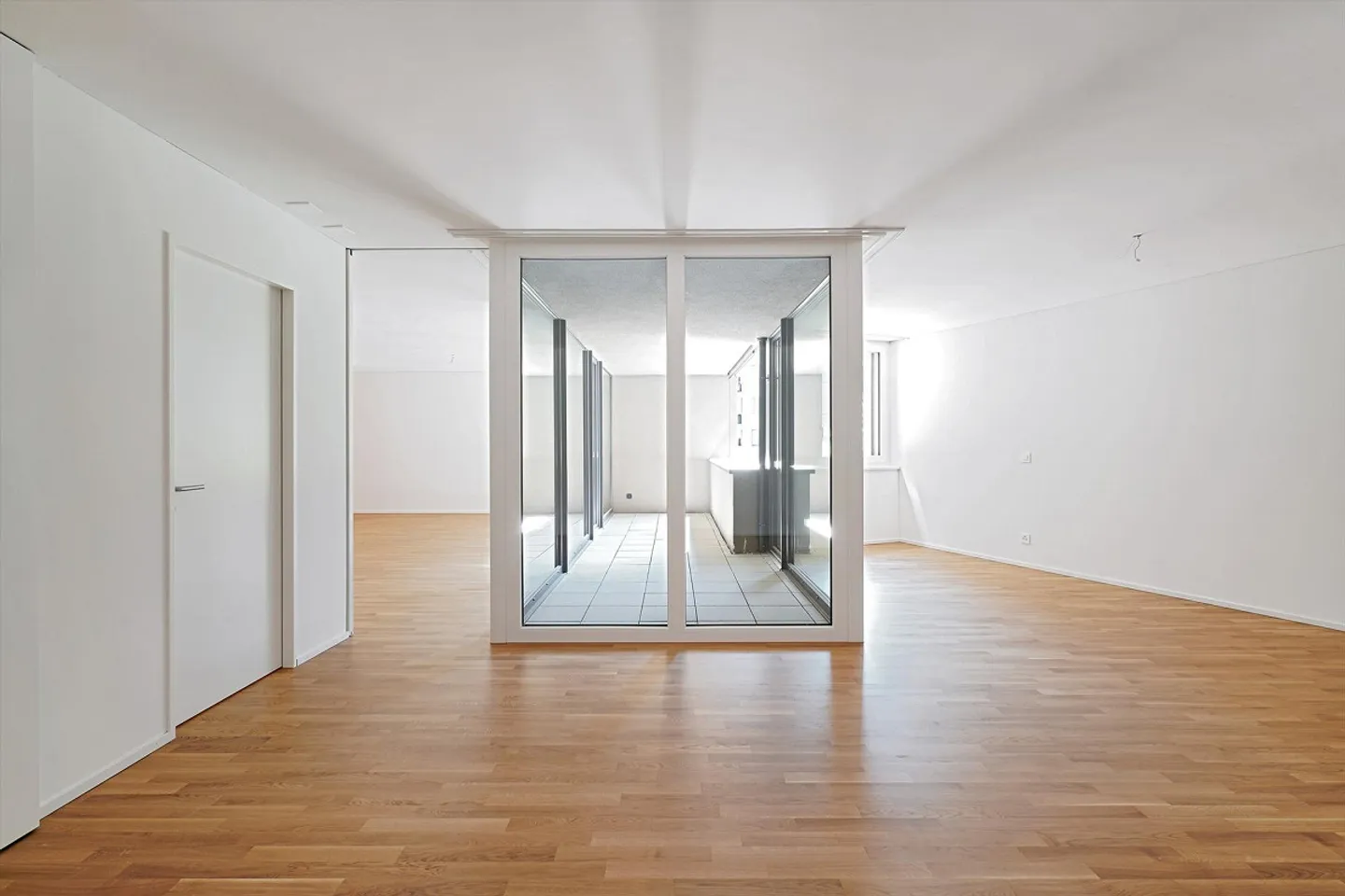 Bright Loft Apartment in Erlenmatt - Photo 3 of 10