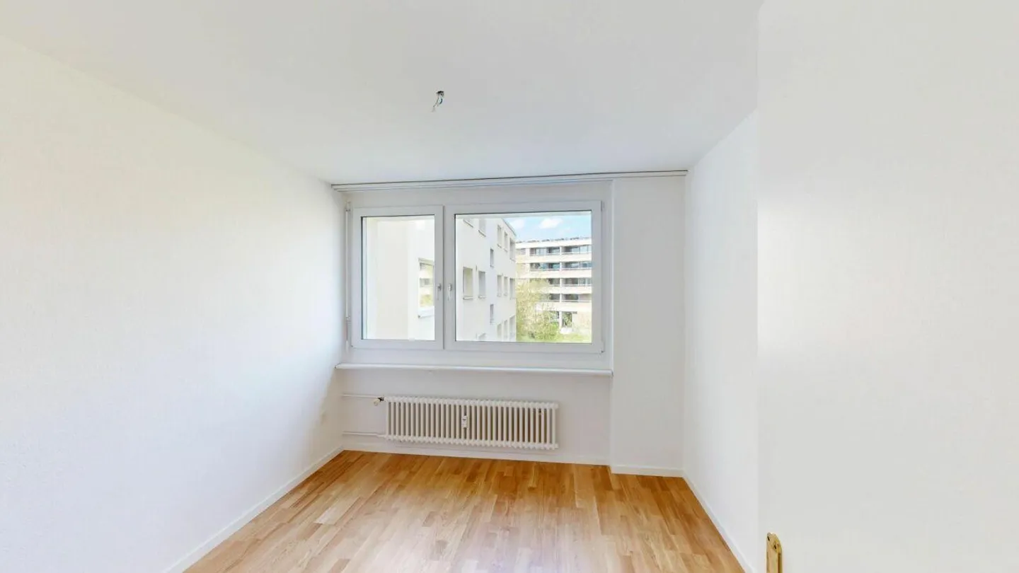 Appartement confortable de 4,5 pièces cherche nouveau locataire - Photo 8 sur 13