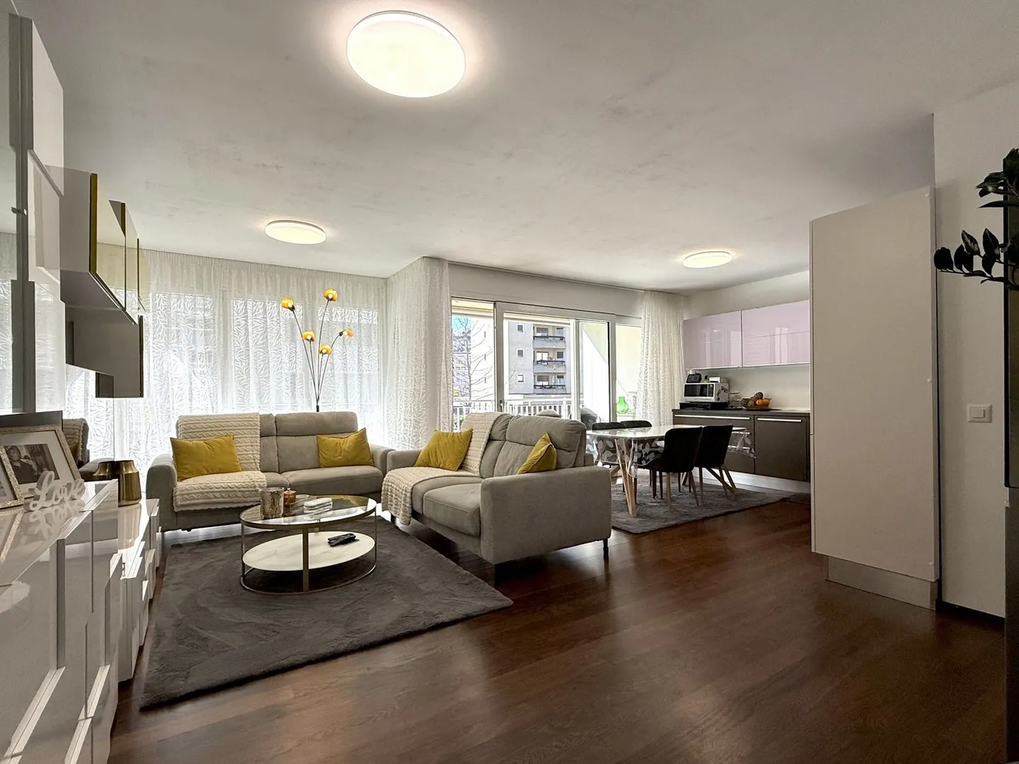 Lugano Viganello : Appartement moderne et confortable de 3,5 pièces en emplacement central - Photo 1 sur 12