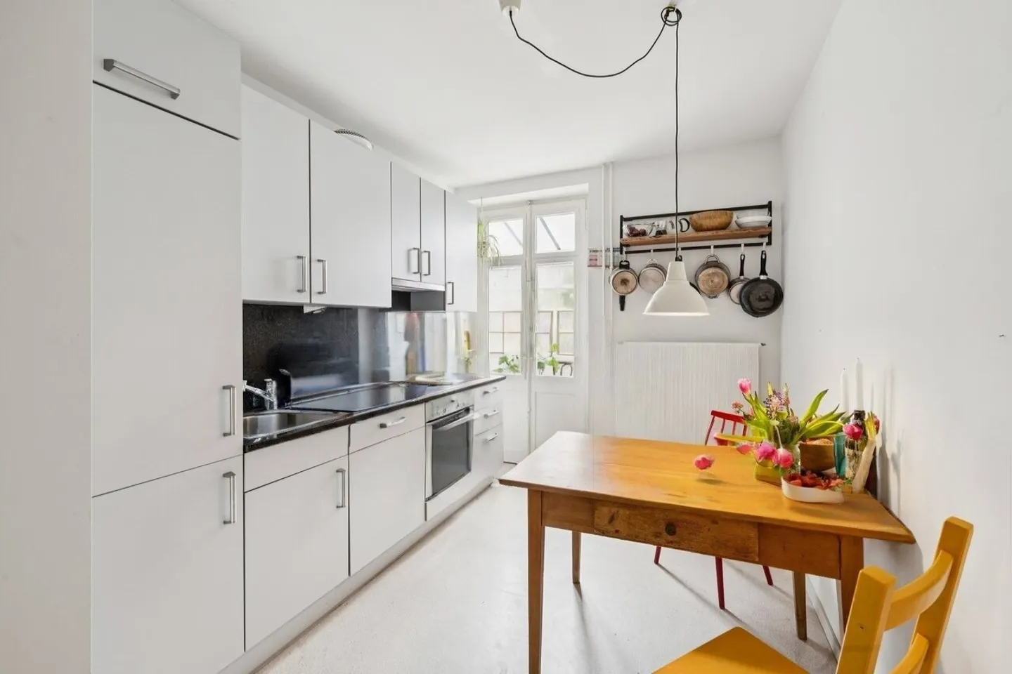 Bien d'investissement lucratif avec espace commercial et potentiel - Photo 4 sur 6