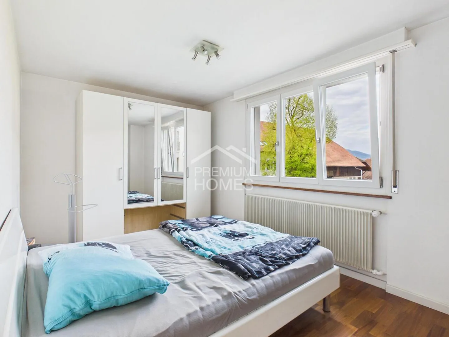 Combinaison attrayante de logement et de commerce - Photo 9 sur 13