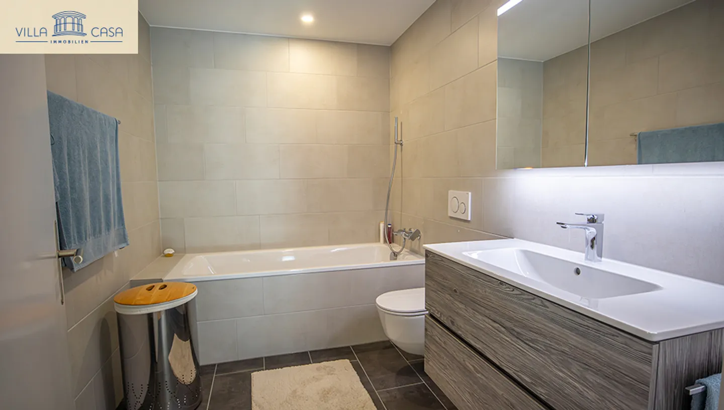 Appartamento moderno con terrazza di 88 m² e vista panoramica a Riggisberg - Foto 8 di 16