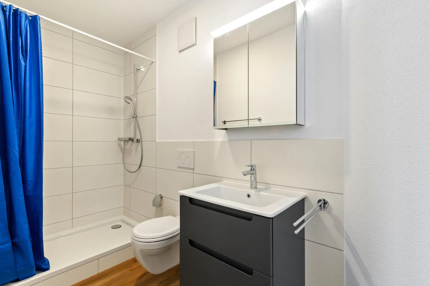 Propriété entièrement louée et rénovée dans un emplacement central - Photo 5 sur 12