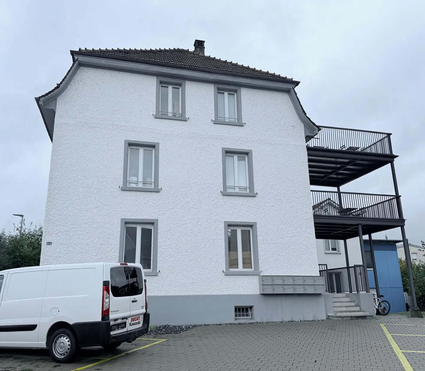 Propriété entièrement louée et rénovée dans un emplacement central - Photo 11 sur 12