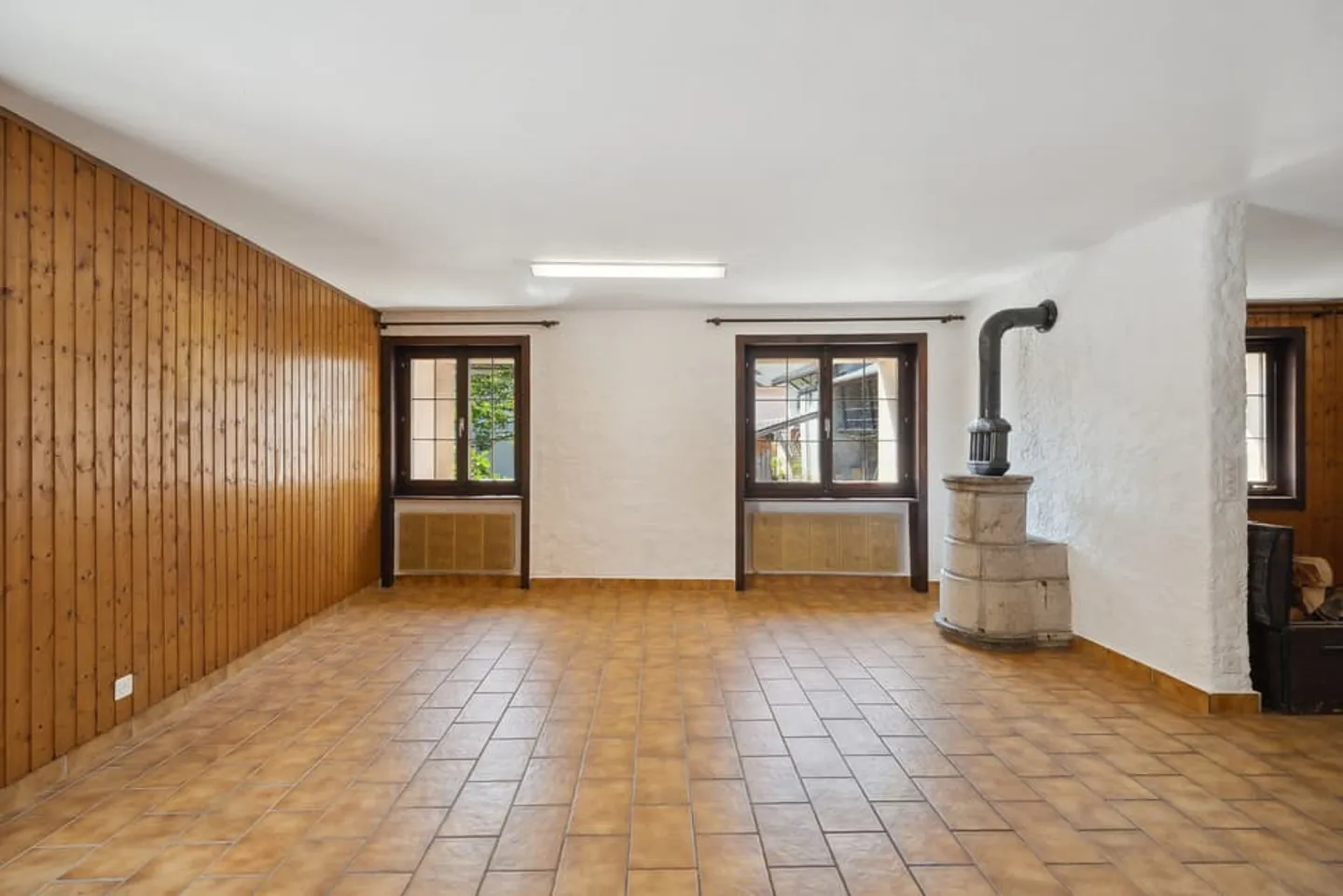 Casa a schiera con area laboratorio - Foto 4 di 13