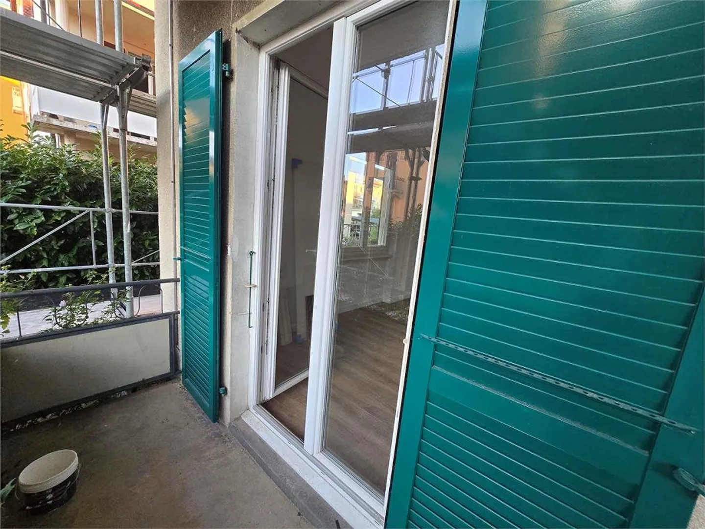 Chiasso (Via Mola 3/5) - Bright 3.5 Rooms Renovated with Possibility - Photo 13 of 13