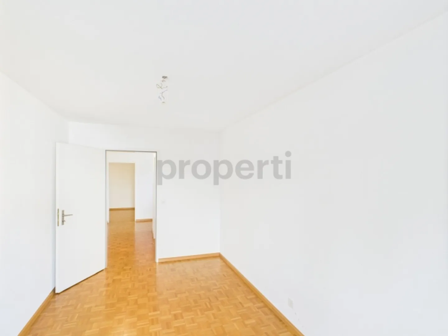 Maison moderne et confortable à Bottmingen avec cet appartement de 3,5 pièces - Photo 6 sur 11