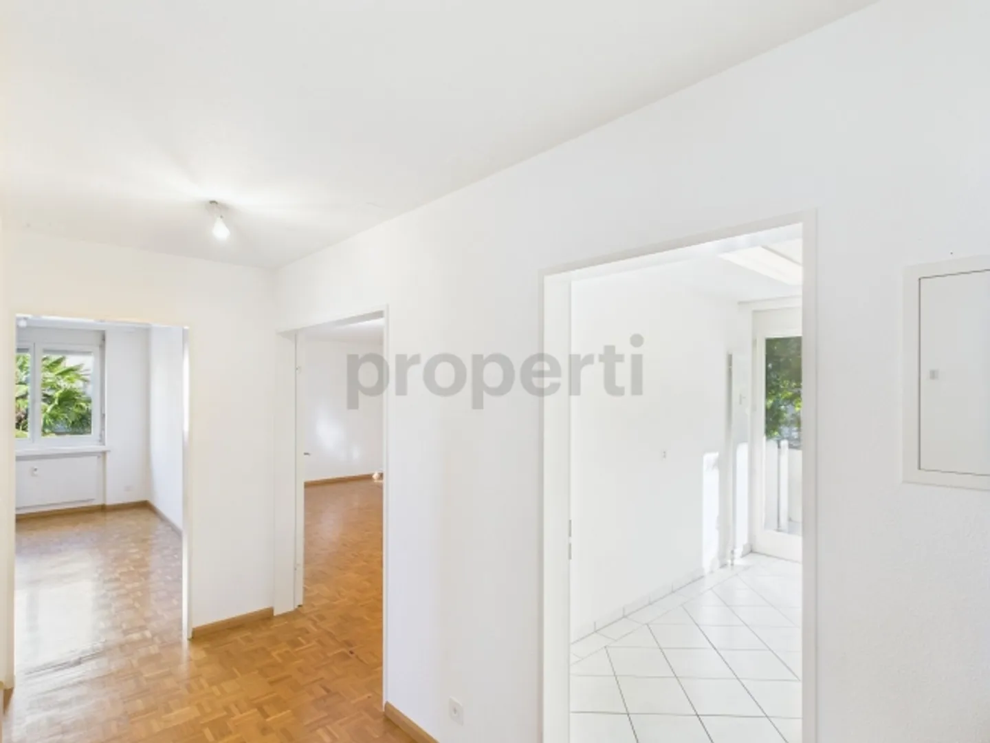 Maison moderne et confortable à Bottmingen avec cet appartement de 3,5 pièces - Photo 7 sur 11