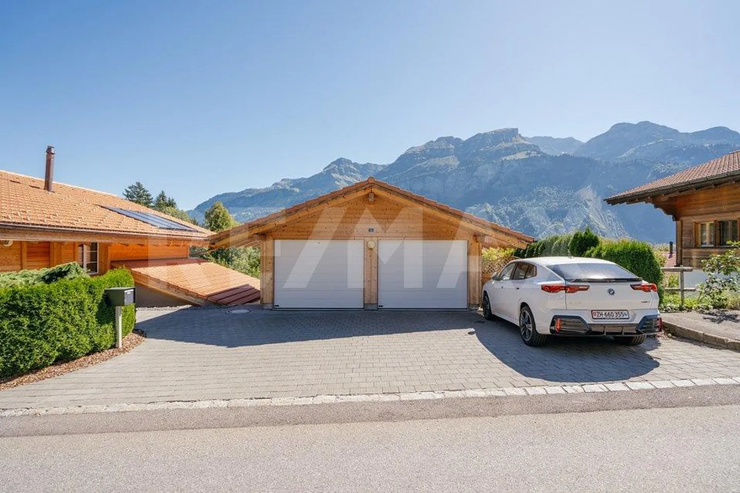 Chalet 5.5 camere nuovo con bellissimo giardino a Hofstetten... - Foto 3 di 13