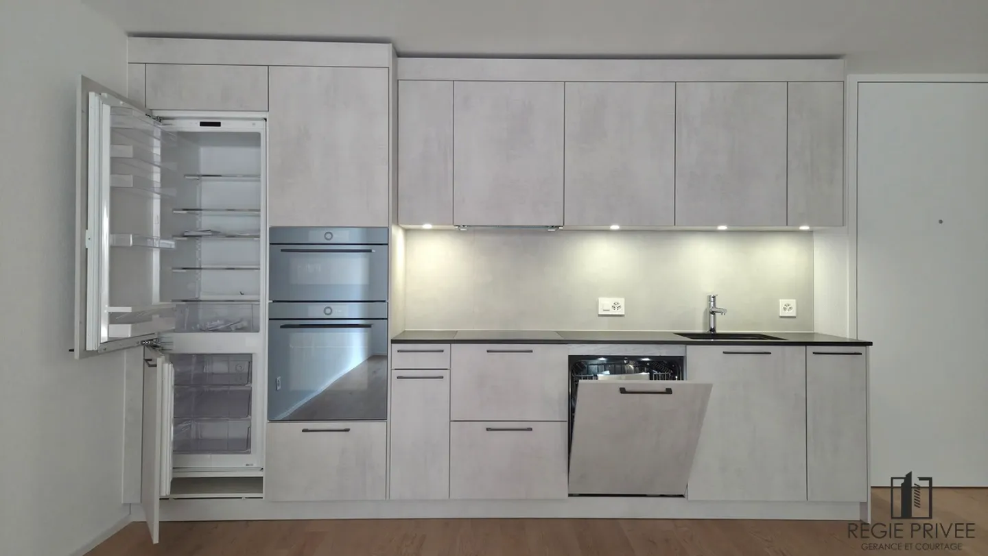 Nouvel appartement 2.5 pièces avec jardin - Photo 2 sur 8