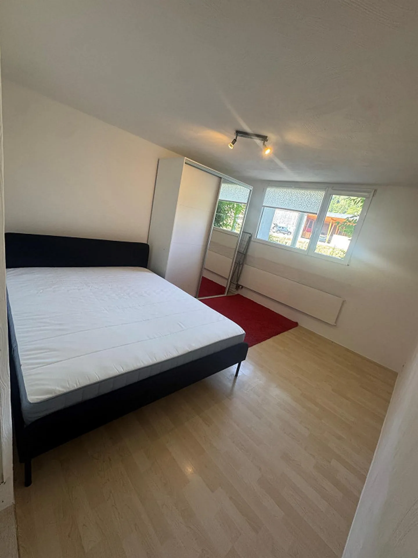 Appartamento ammobiliato di 1.5 locali ai margini di Rhäzüns - Foto 1 di 8